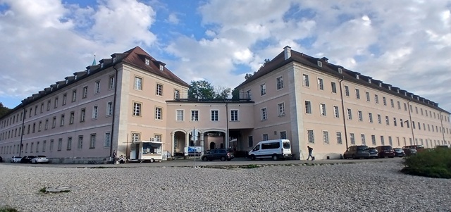 Kloster Weltenburg vom Donaustrand
